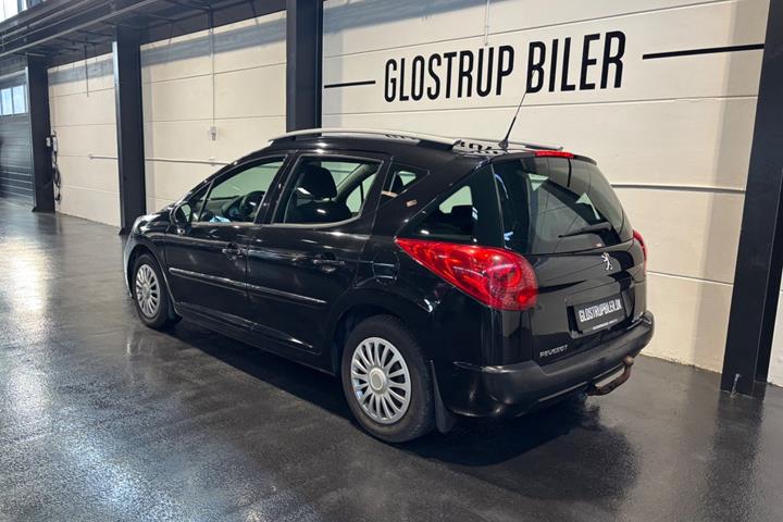 Sort Peugeot 207 fra 2012