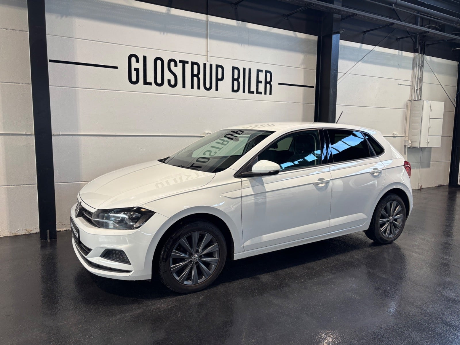 Hvid VW Polo fra 2019