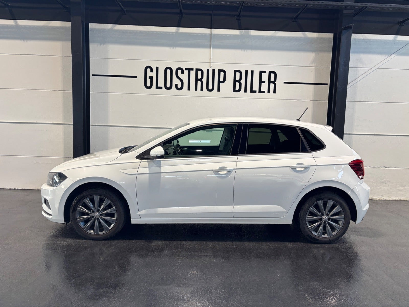 Hvid VW Polo fra 2019