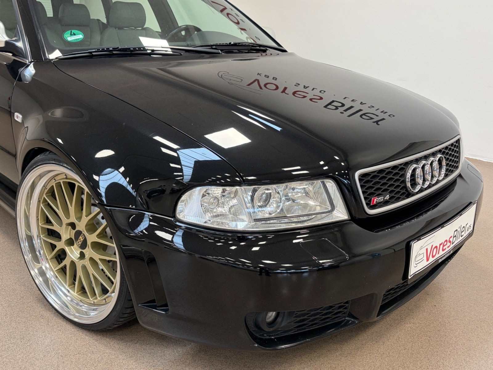 undefined Audi RS4 fra 2001