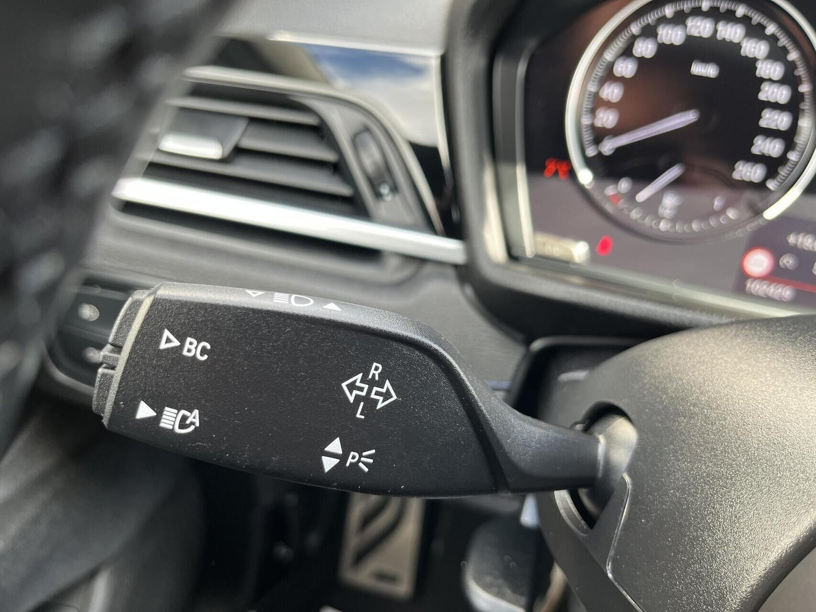 Sort BMW X1 fra 2020
