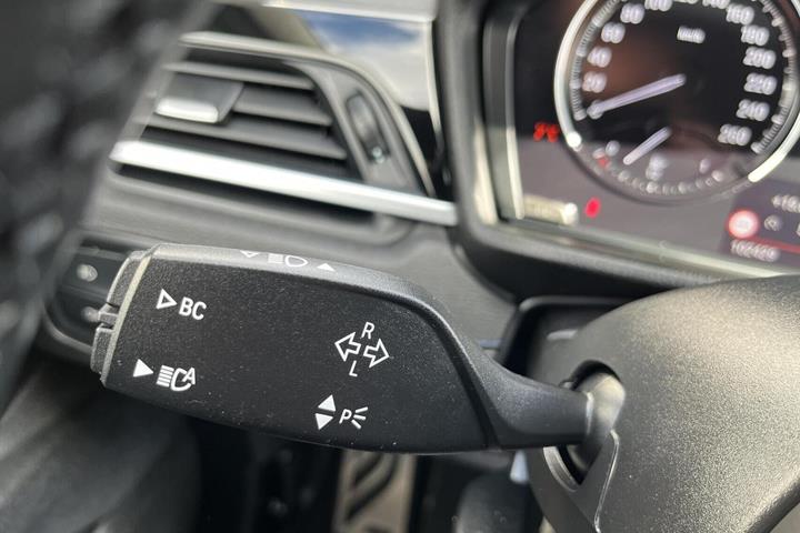 Sort BMW X1 fra 2020