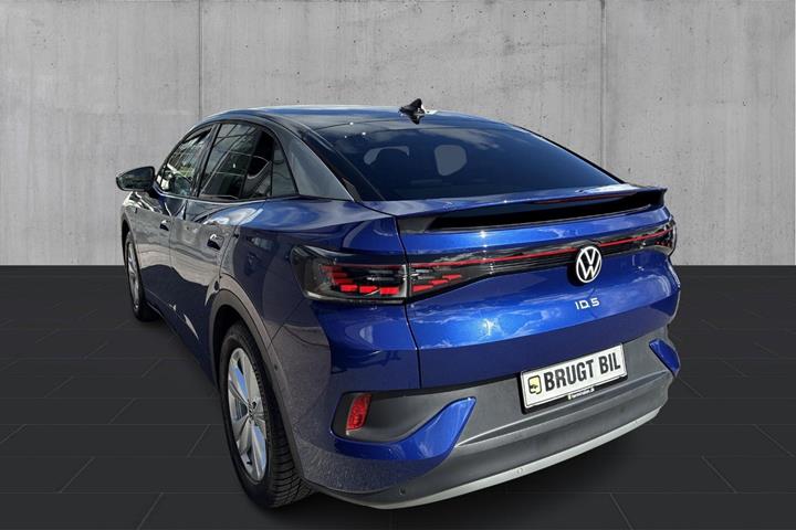 Blå VW ID.5 fra 2024