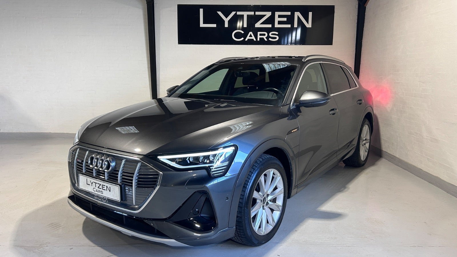 Audi e-tron 55 S-line quattro