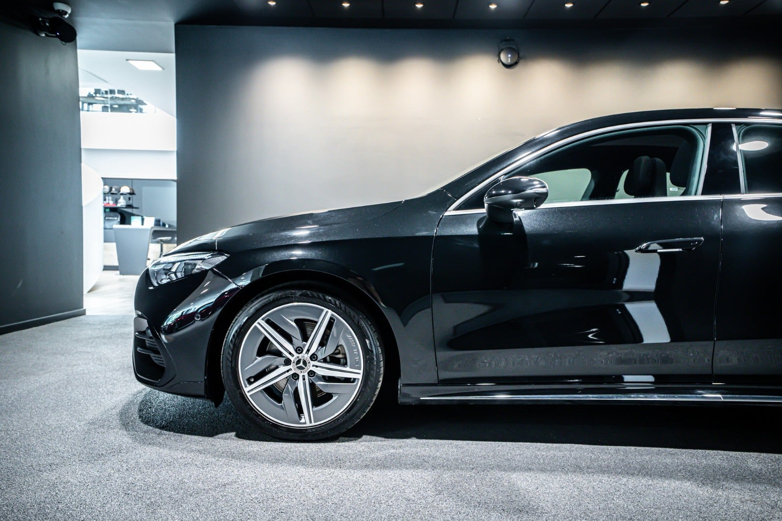 Sort Mercedes CLA250+ fra 2025