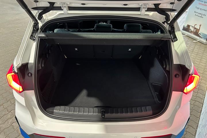 Hvid BMW iX1 fra 2023
