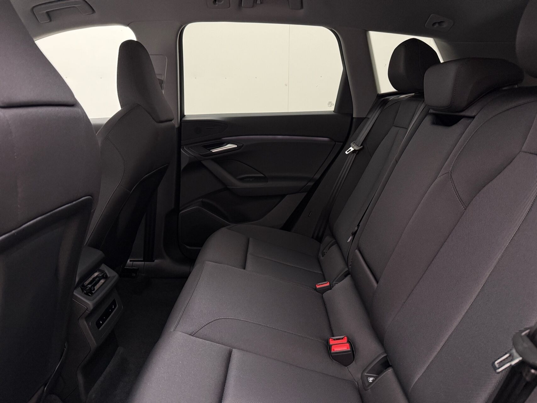 Blå Audi Q6 fra 2025