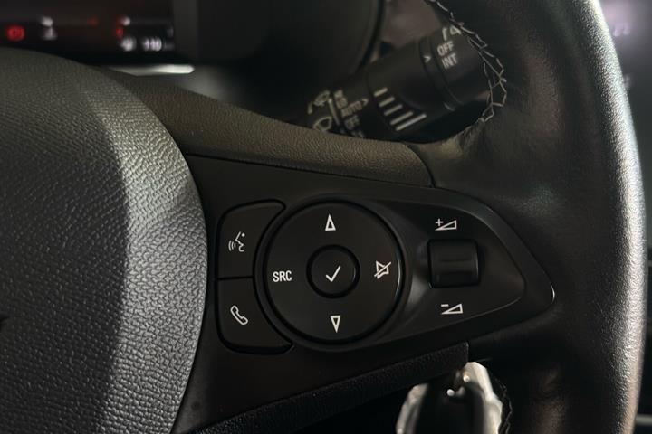 Sort Opel Corsa fra 2021