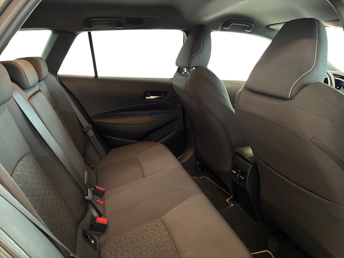 Sort Toyota Corolla fra 2019