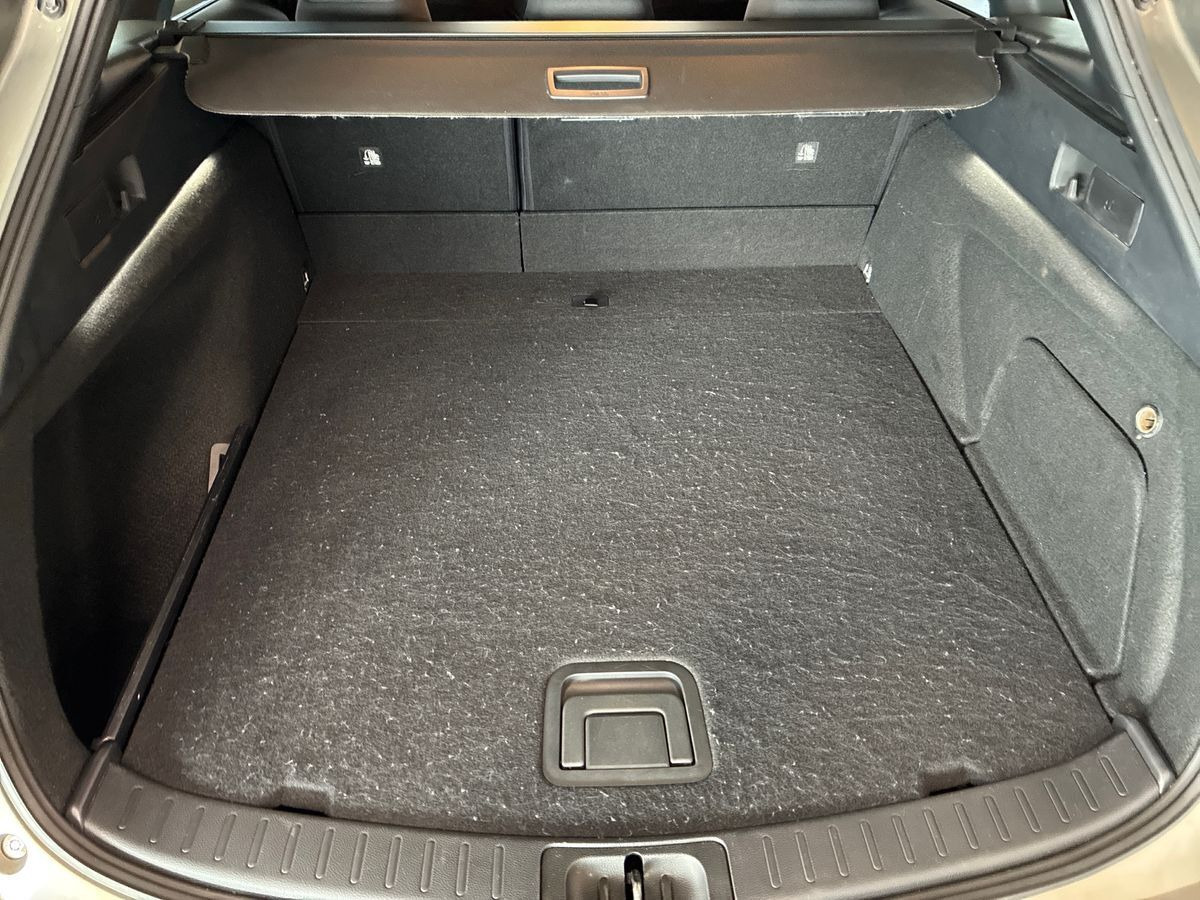 Sort Toyota Corolla fra 2019