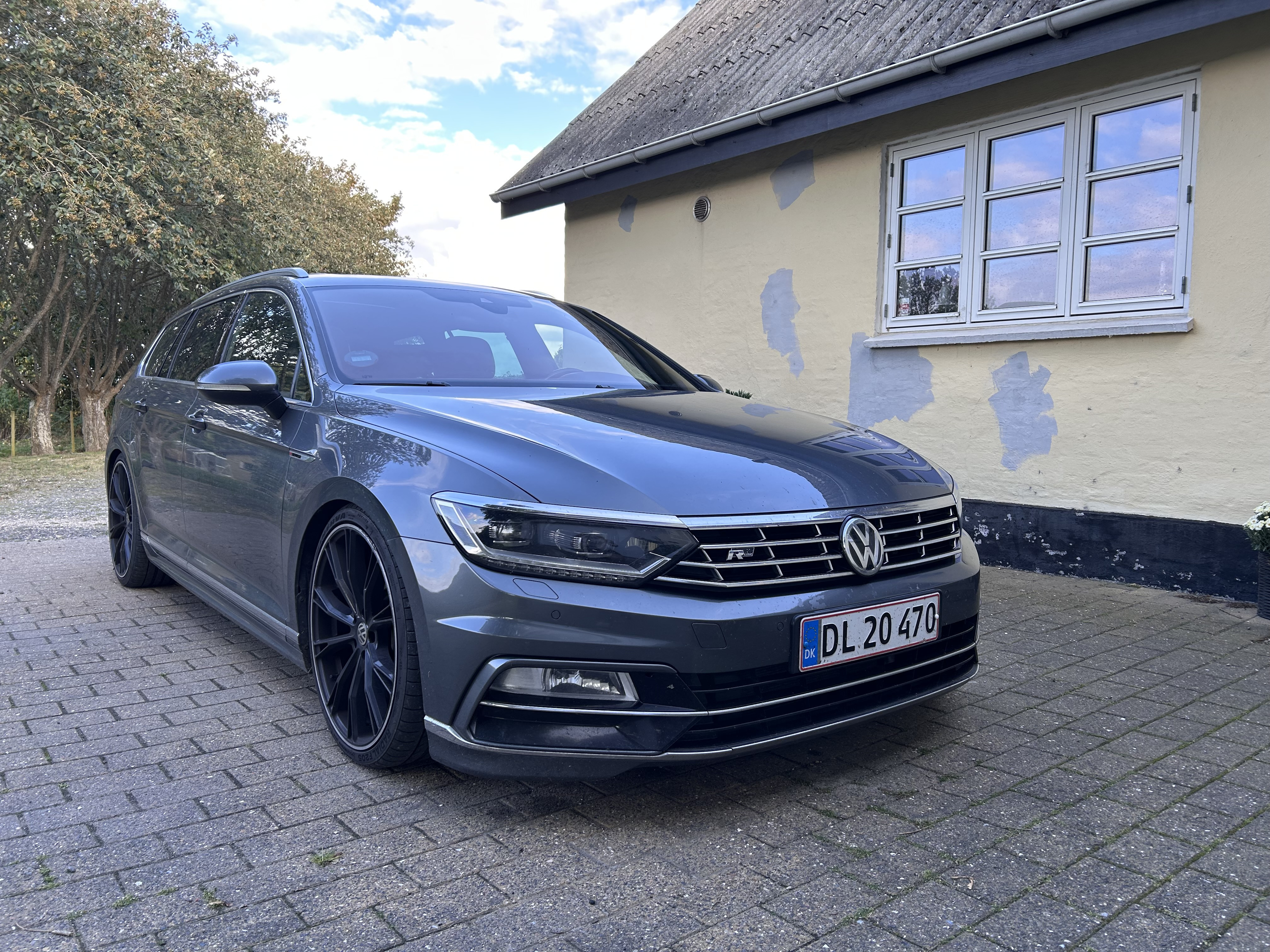 VW Passat 2,0 TDI ST.CAR R-Line