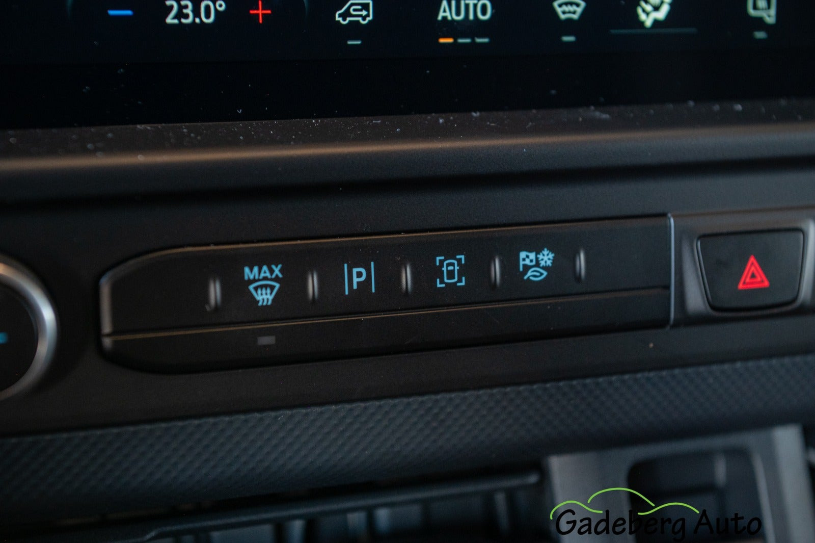 Hvid Ford E-Transit Custom 320 L1 fra 2025