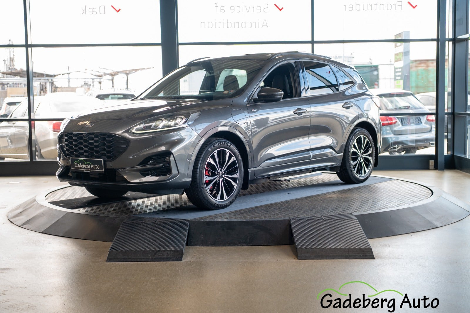 Ford Kuga 2,5 HEV ST-Line X CVT