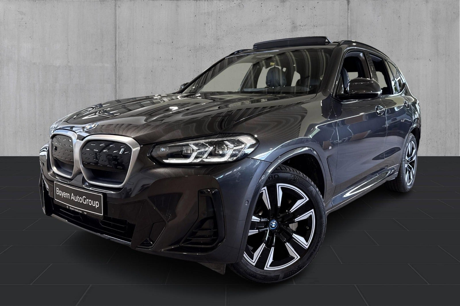 BMW iX3 Charged M-Sport