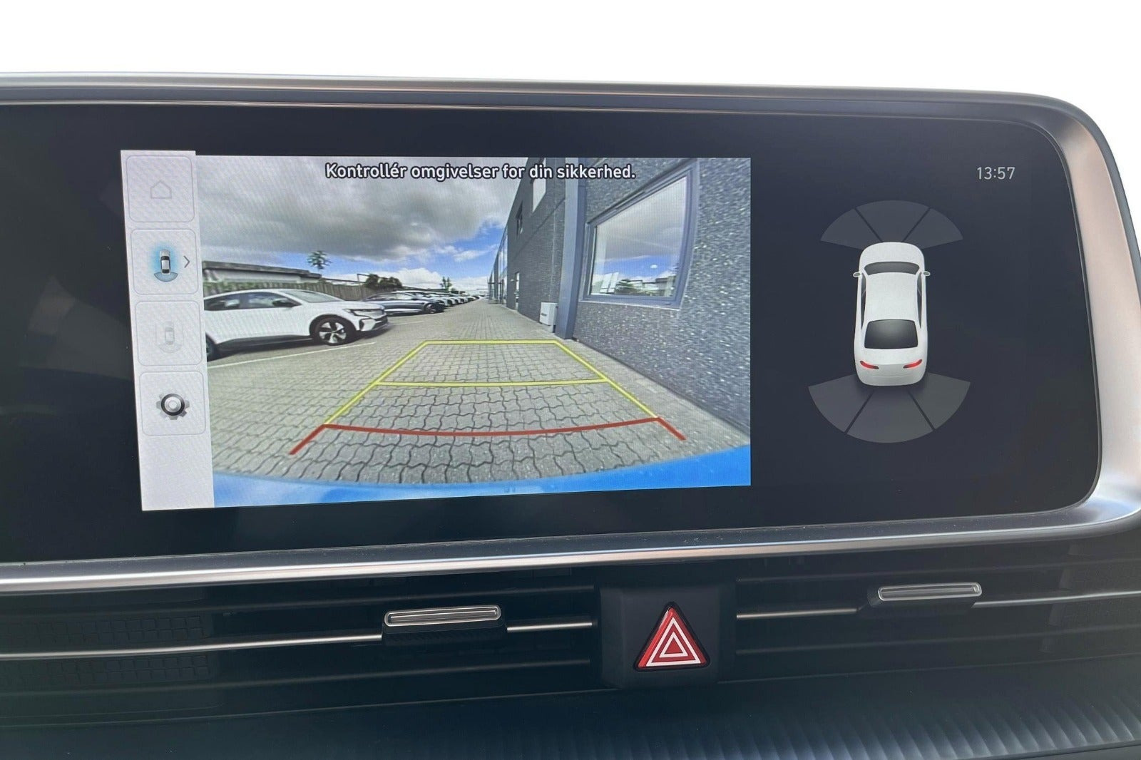 Turquoise Hyundai Ioniq 6 fra 2024