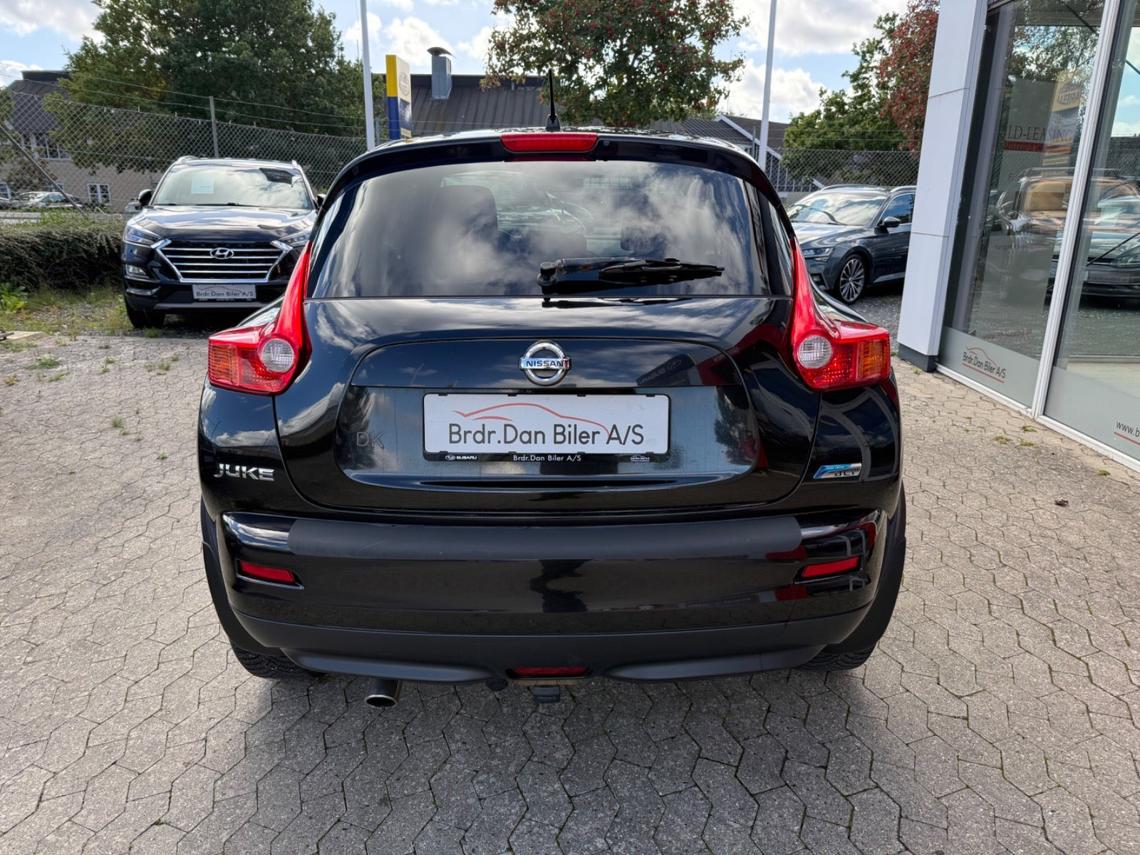 Sort Nissan Juke fra 2011