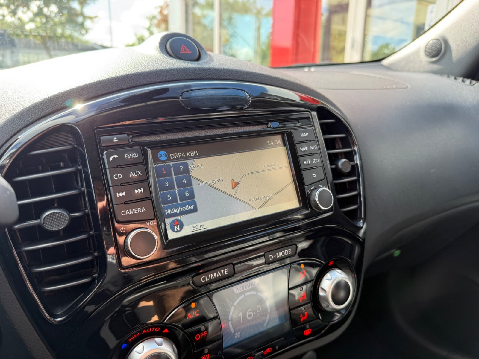 Sort Nissan Juke fra 2011