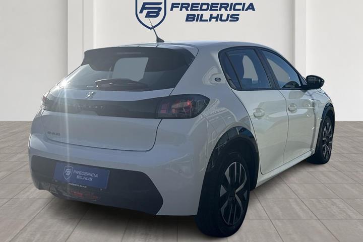 Hvid Peugeot e-208 fra 2023