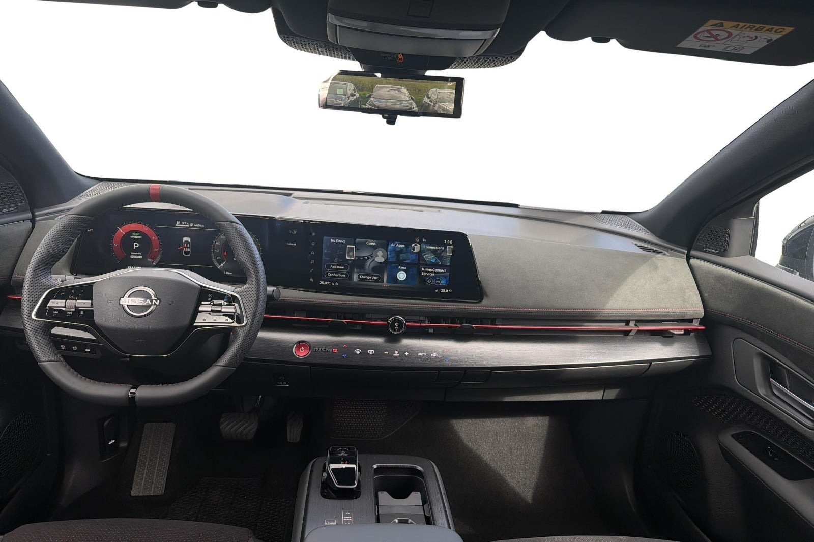 Sort Nissan Ariya fra 2026