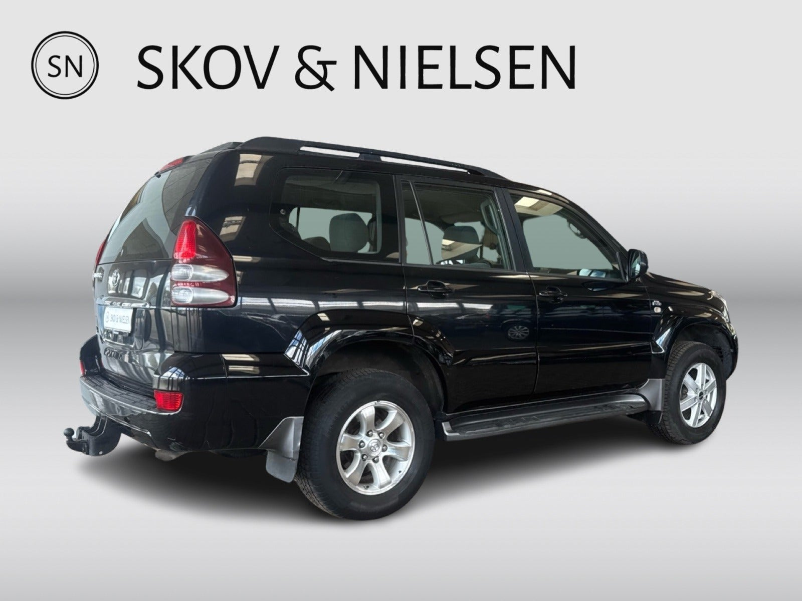 Sort Toyota Land Cruiser fra 2007