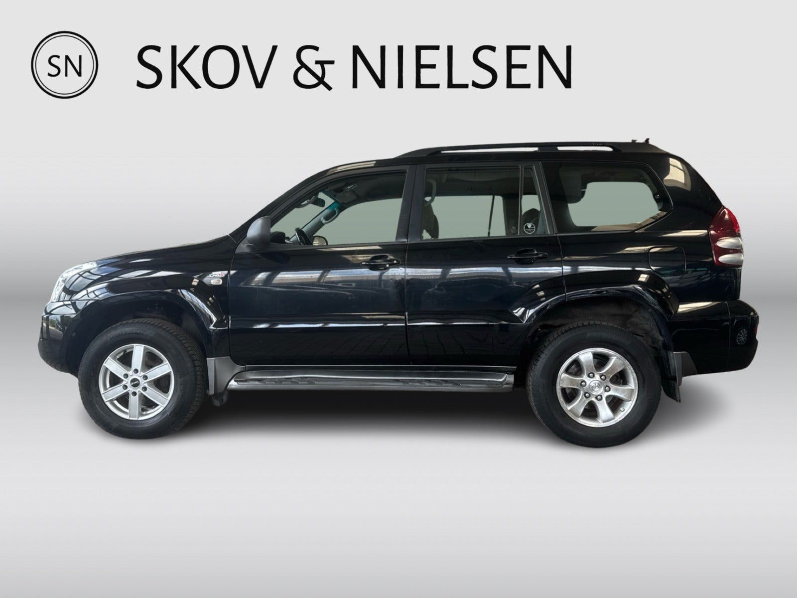 Sort Toyota Land Cruiser fra 2007