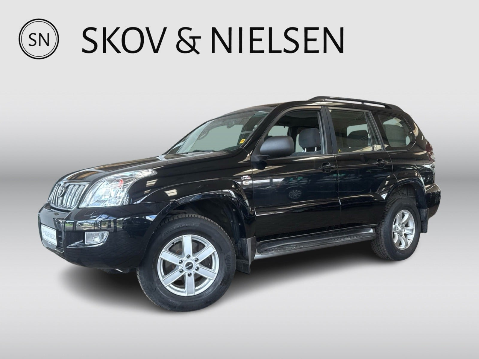 Sort Toyota Land Cruiser fra 2007