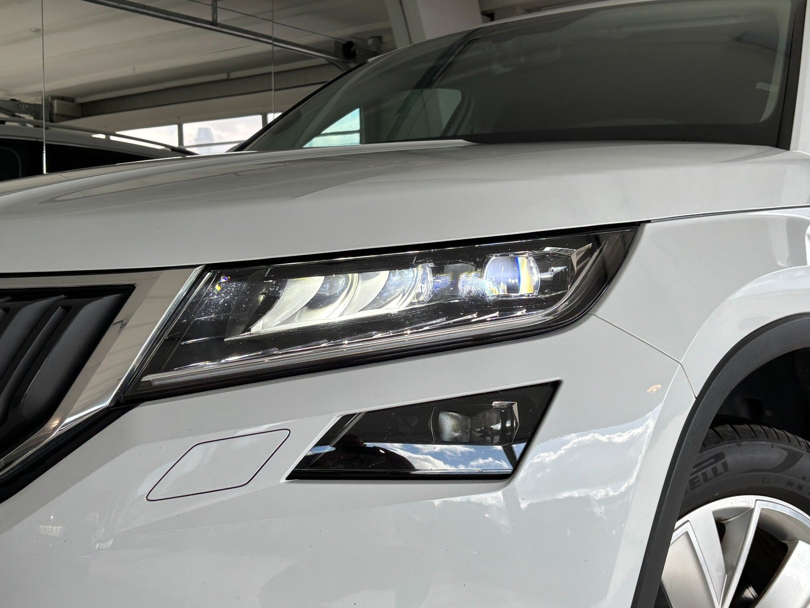 Hvid Skoda Kodiaq fra 2018