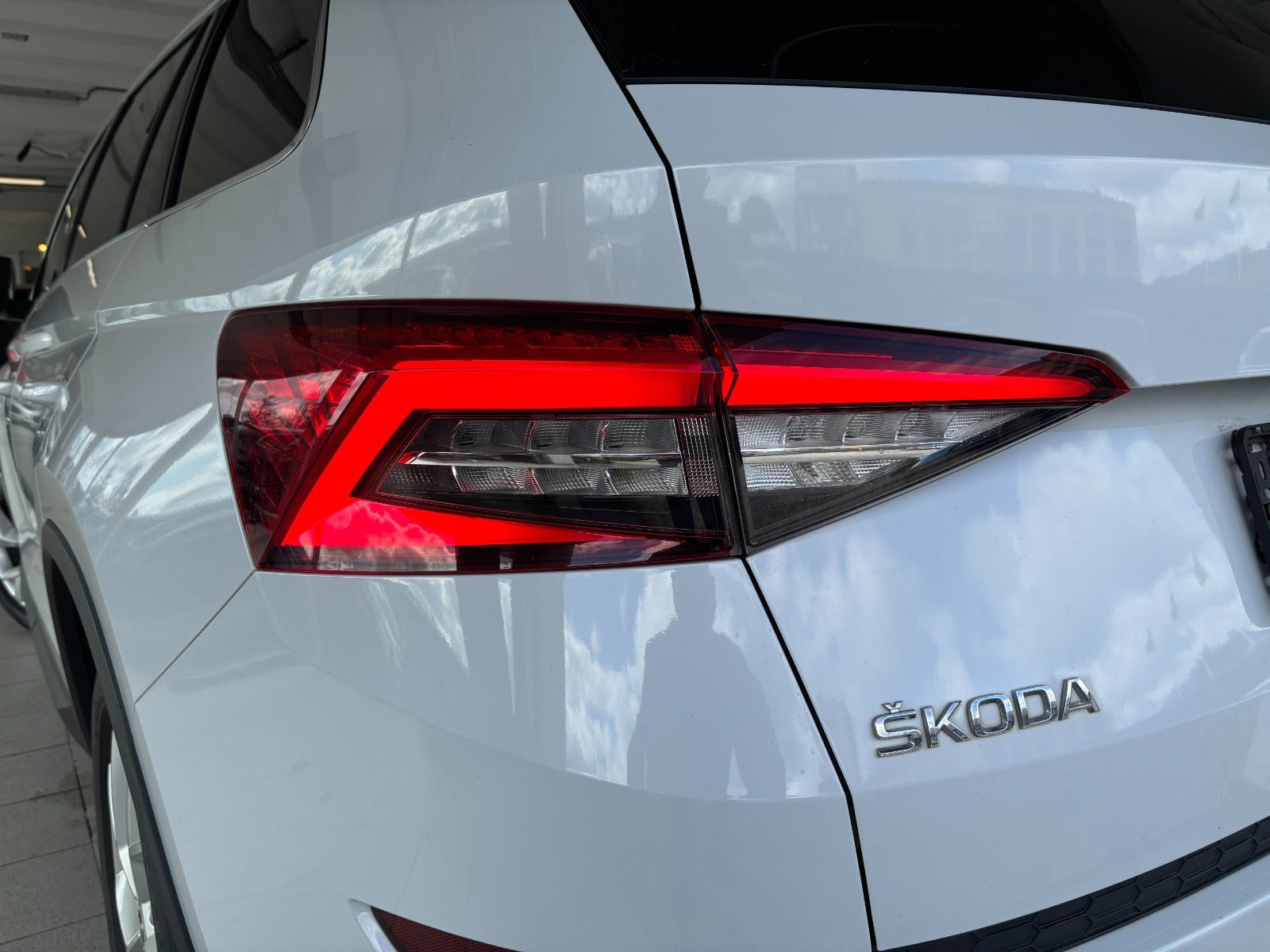 Hvid Skoda Kodiaq fra 2018