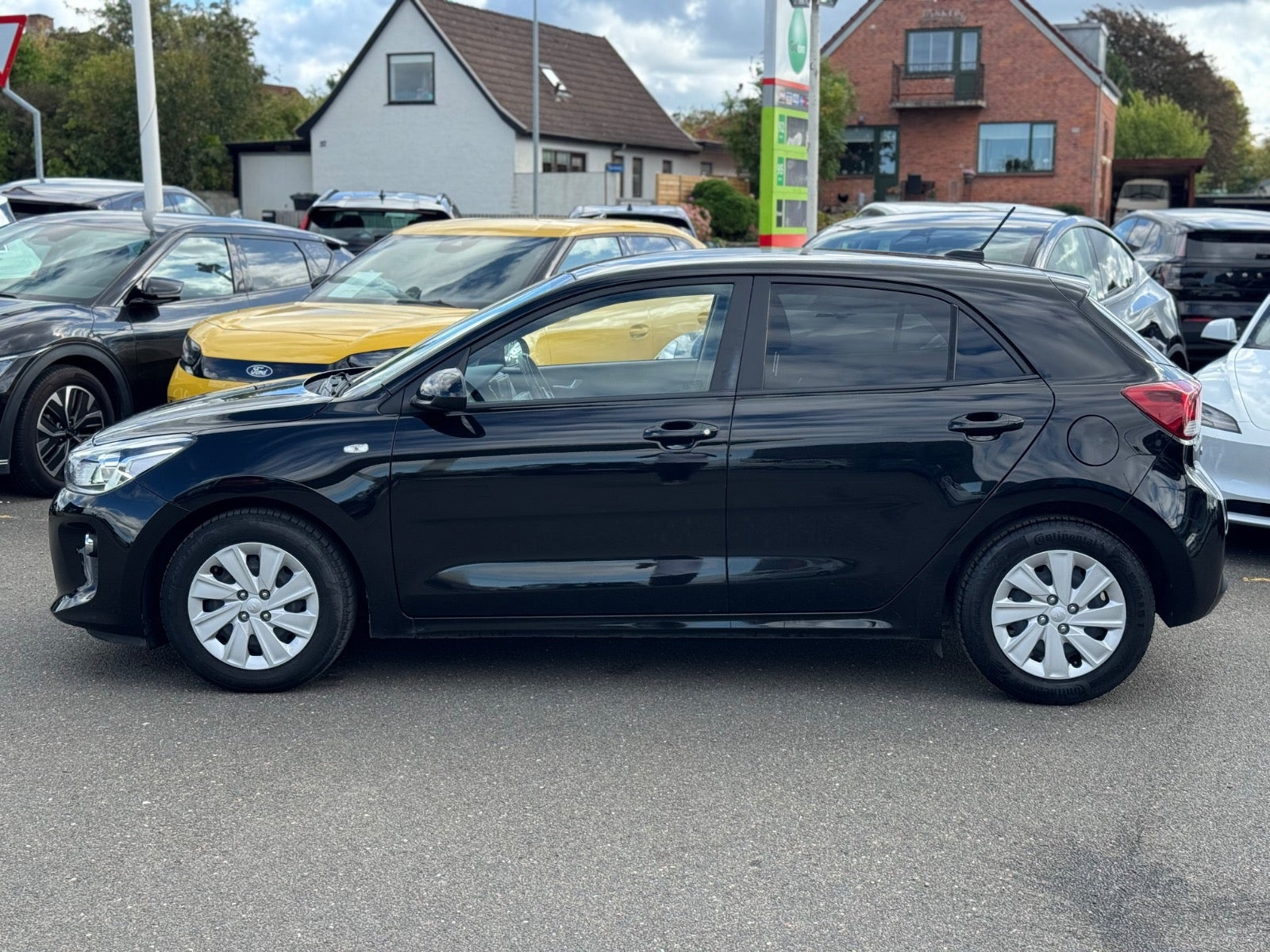 Sort Kia Rio fra 2020
