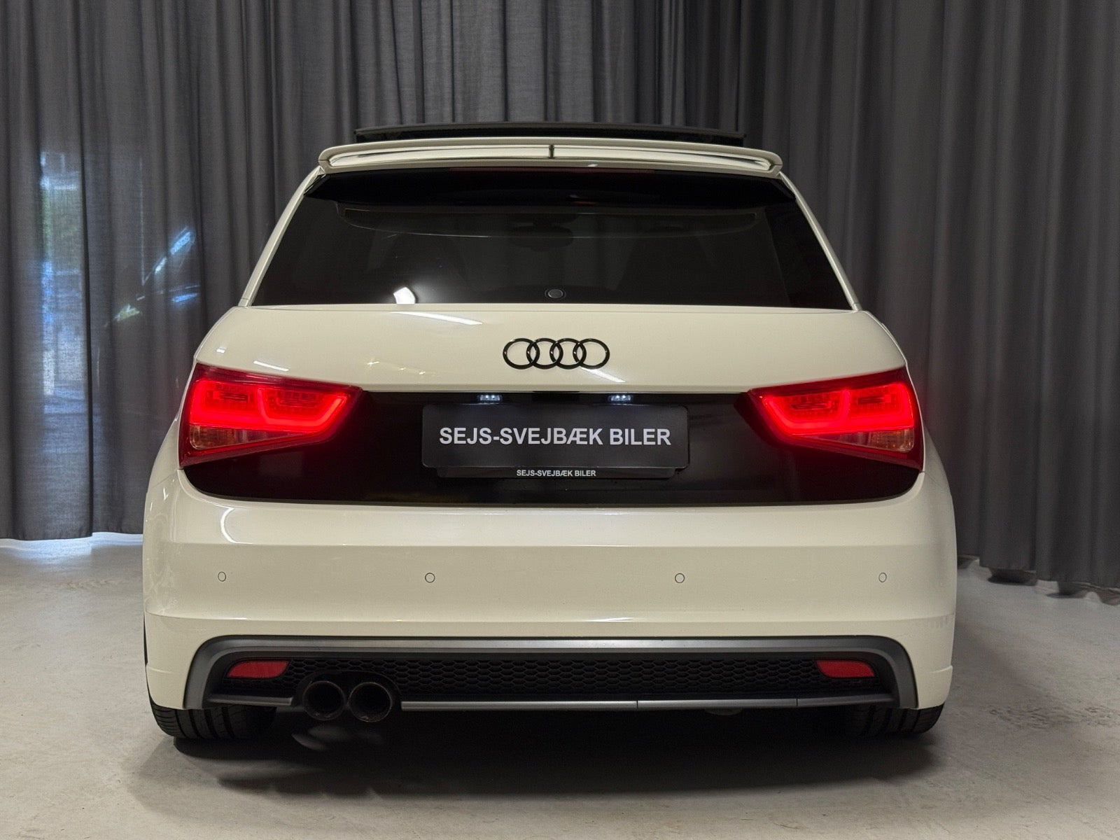 Hvid Audi A1 fra 2012