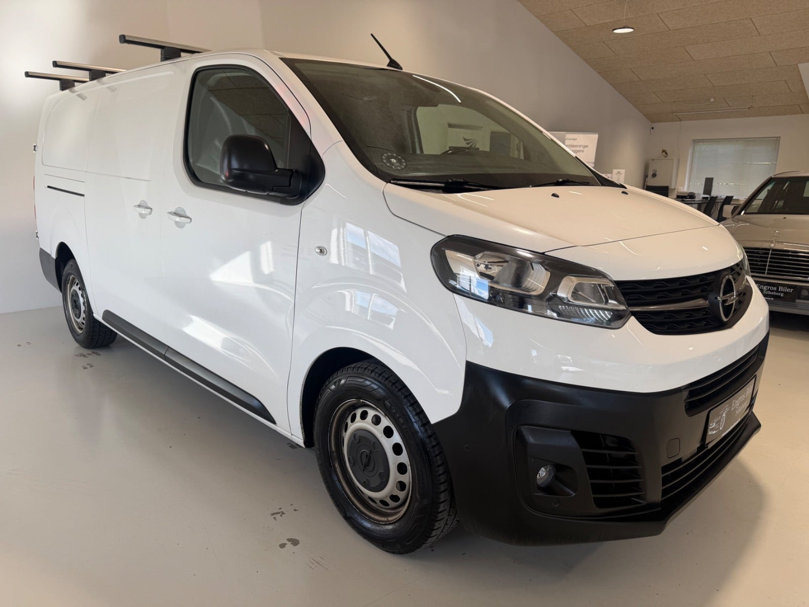 Opel Vivaro 2,0 D 122 Enjoy L3V2 aut.
