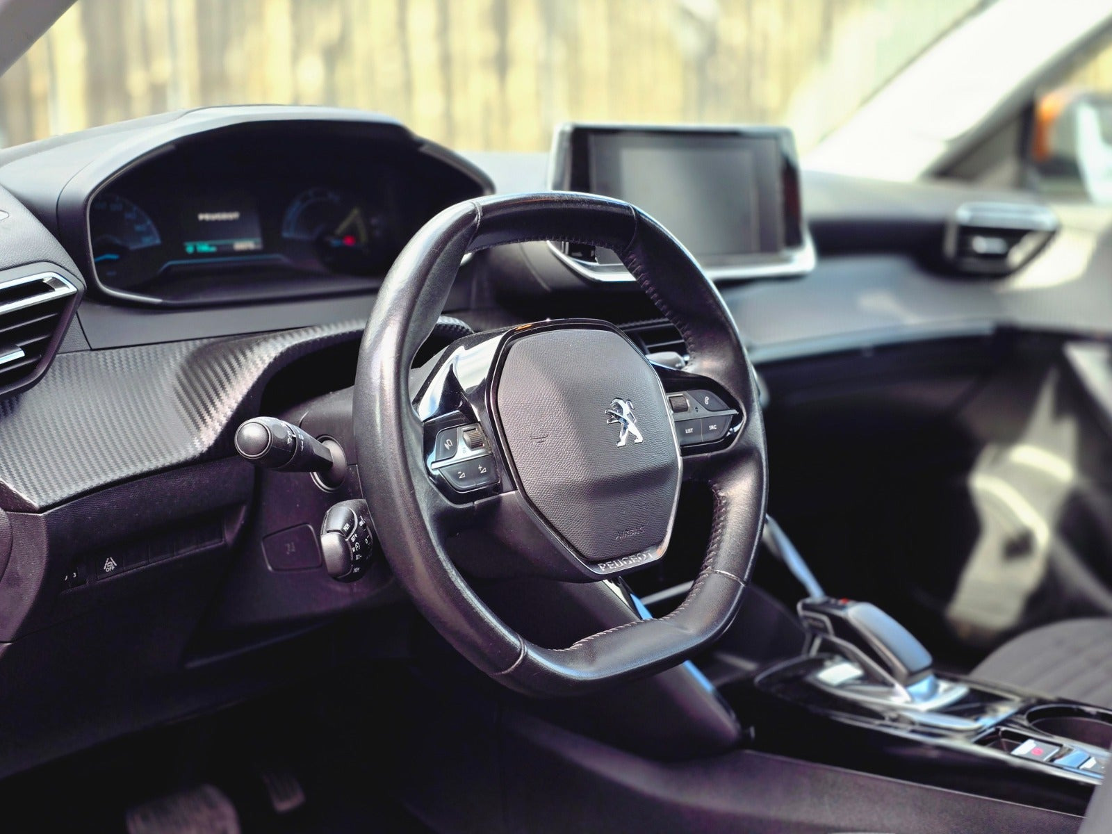 Kobber Peugeot e-2008 fra 2021