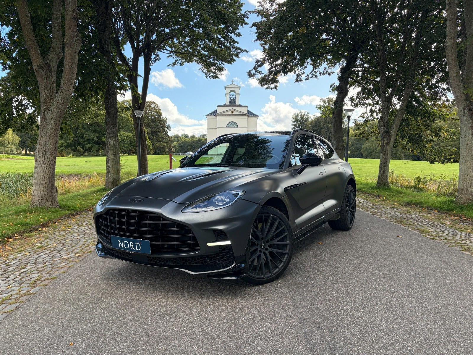 Aston Martin DBX707 4,0 aut.
