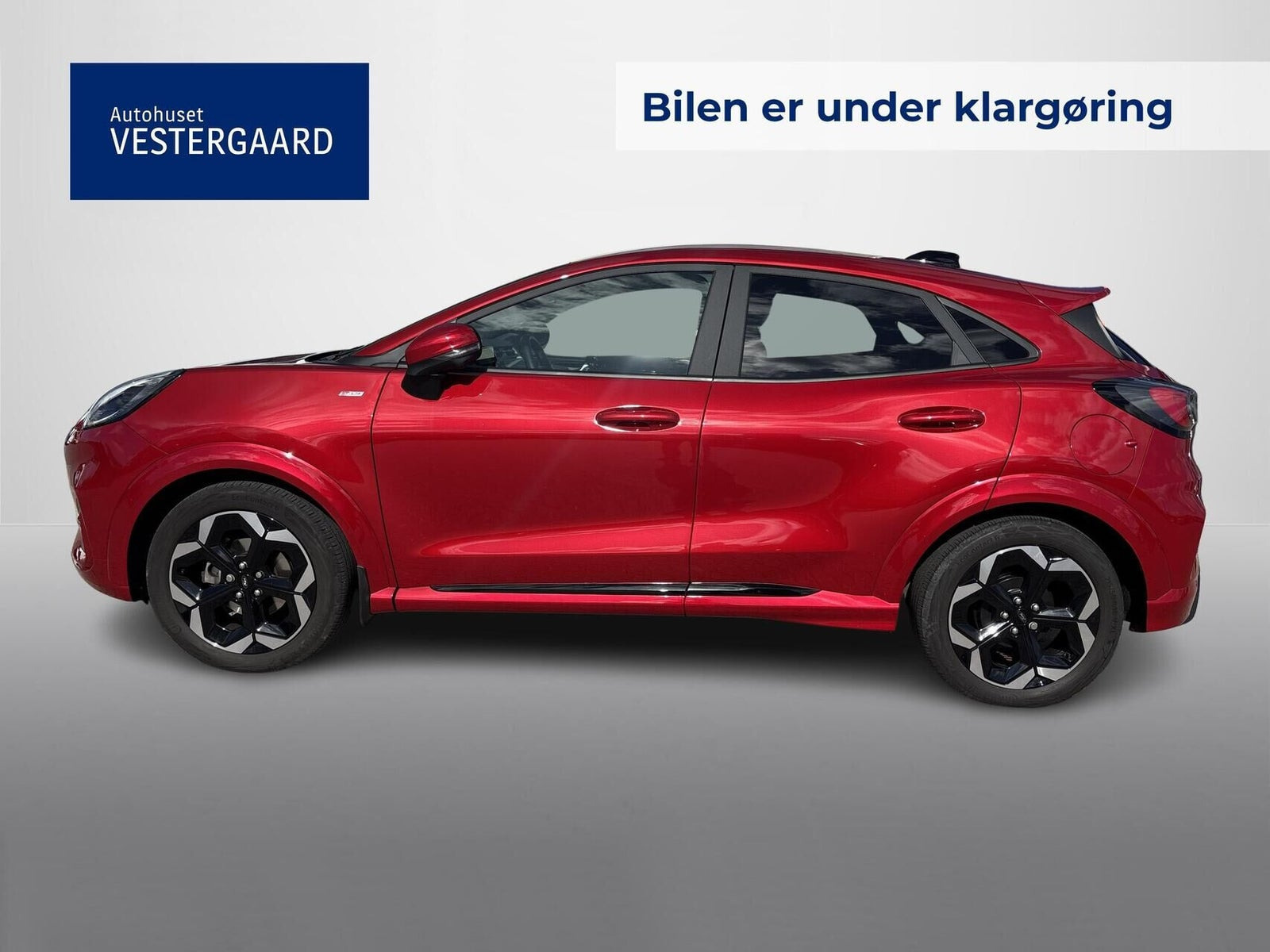 Rød Ford Puma fra 2024