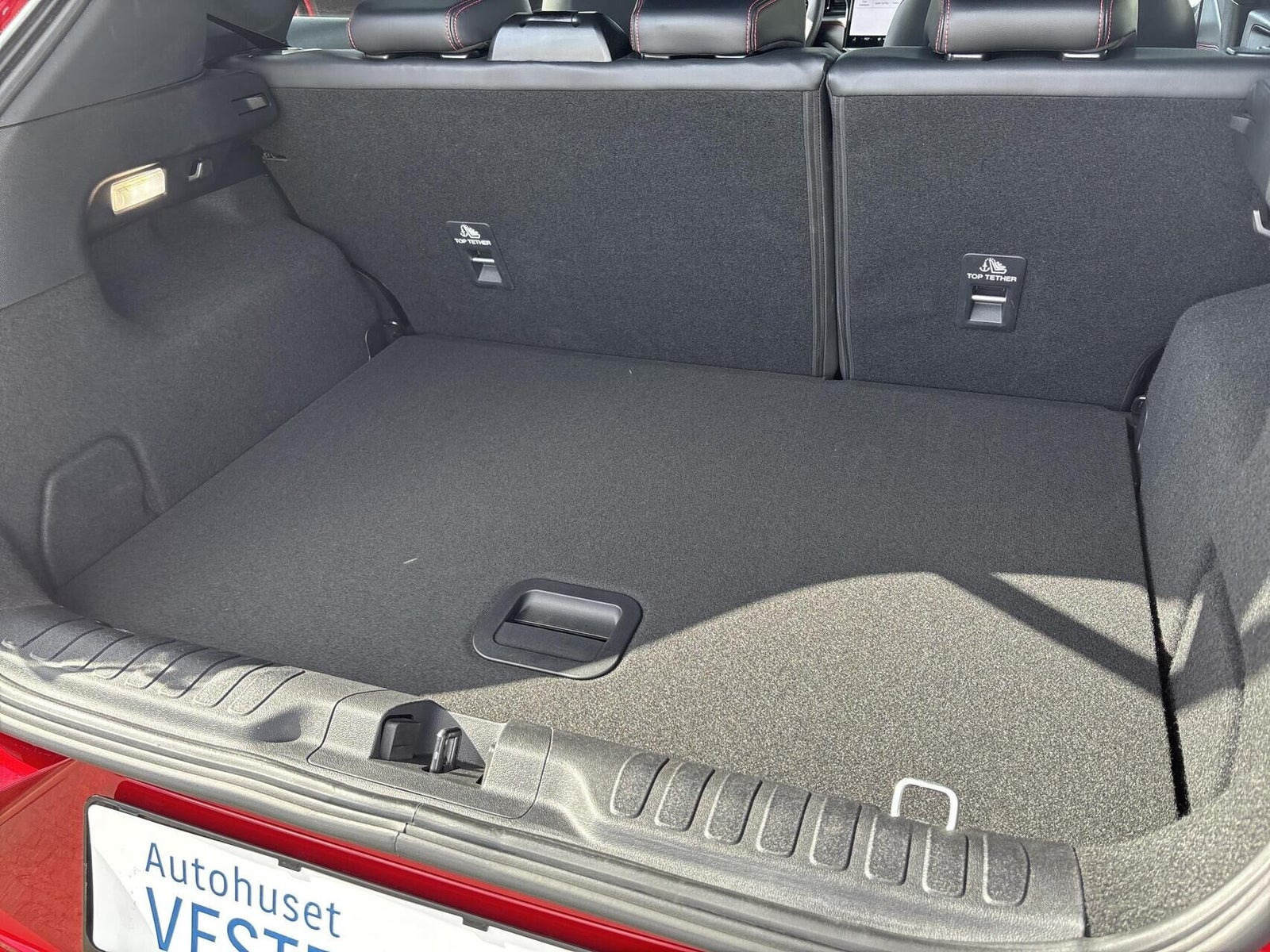 Rød Ford Puma fra 2024