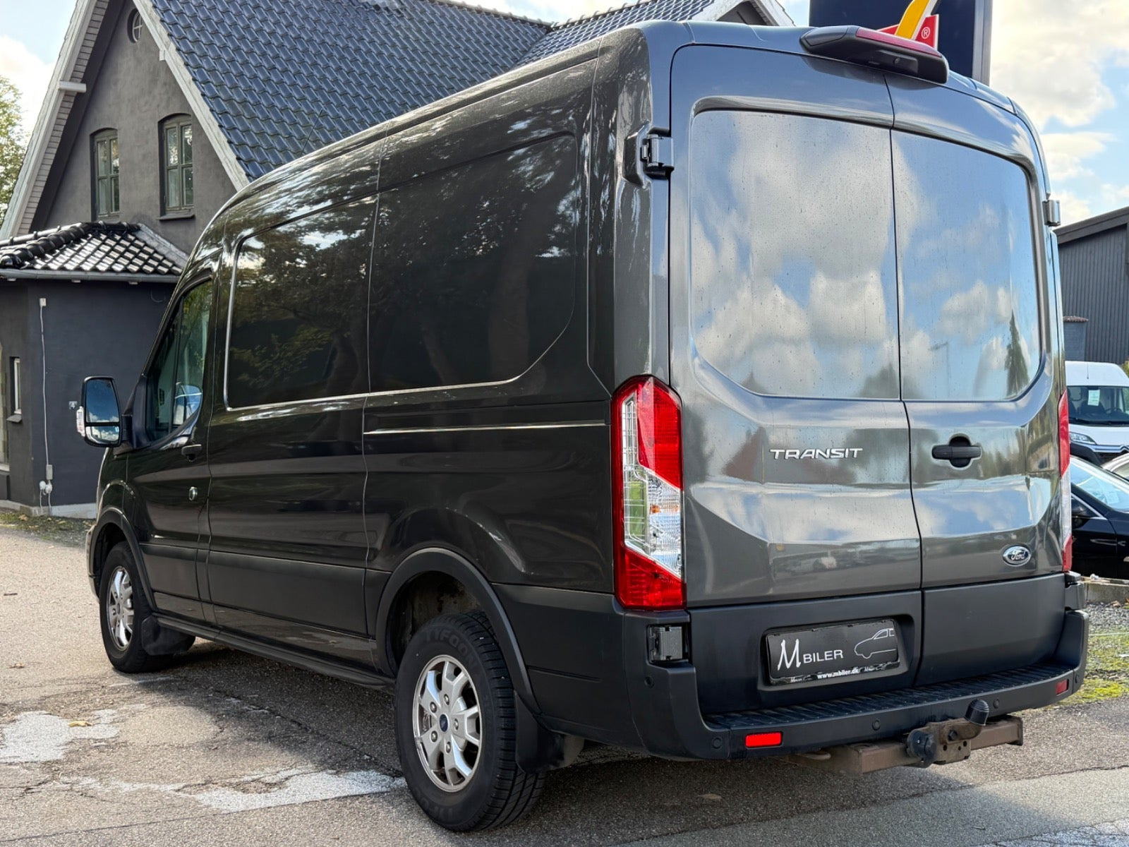 Grå Ford Transit 350 L2 Van fra 2020