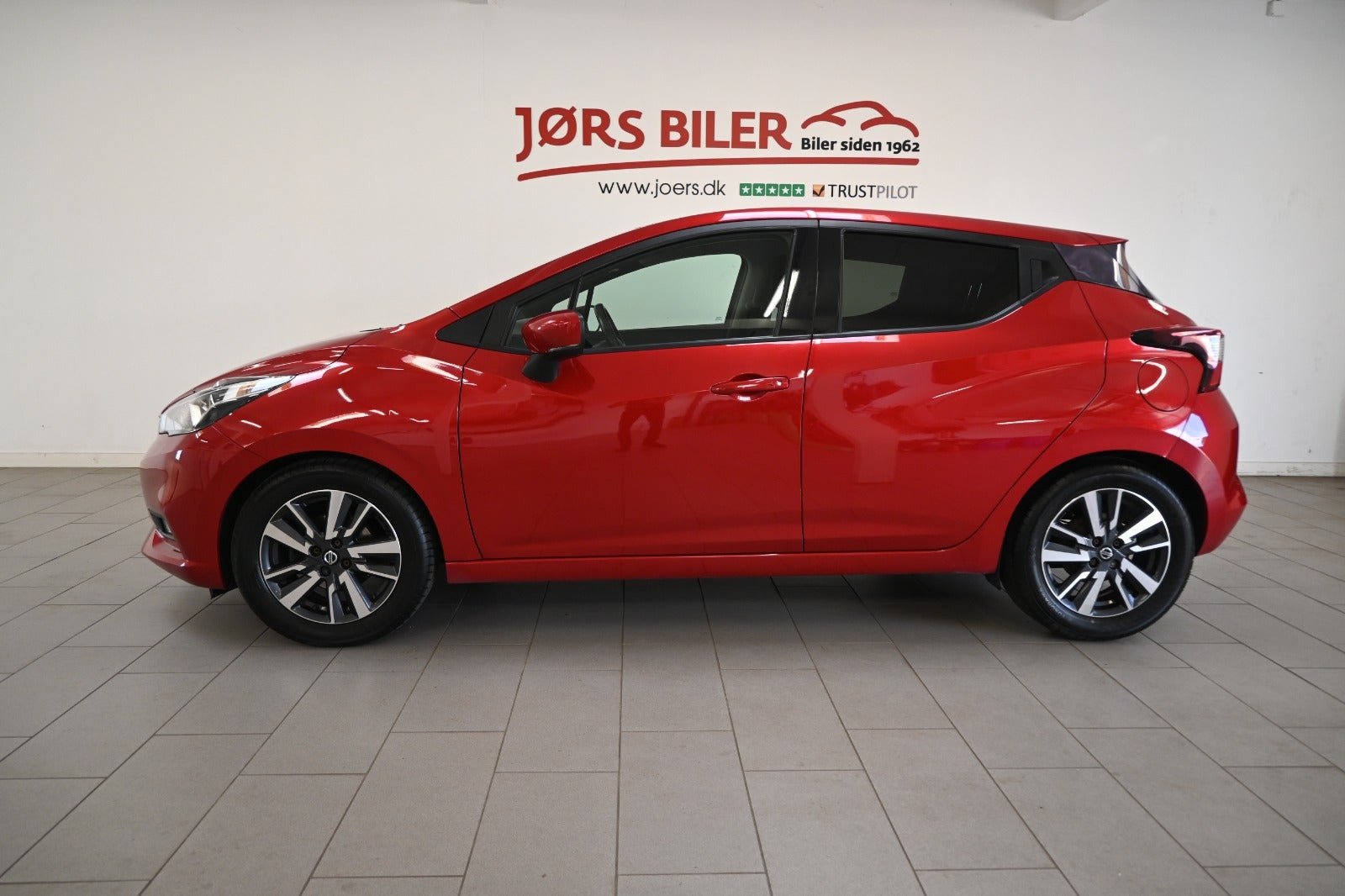 Rød Nissan Micra fra 2018