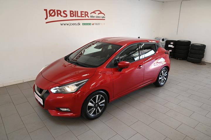 Rød Nissan Micra fra 2018