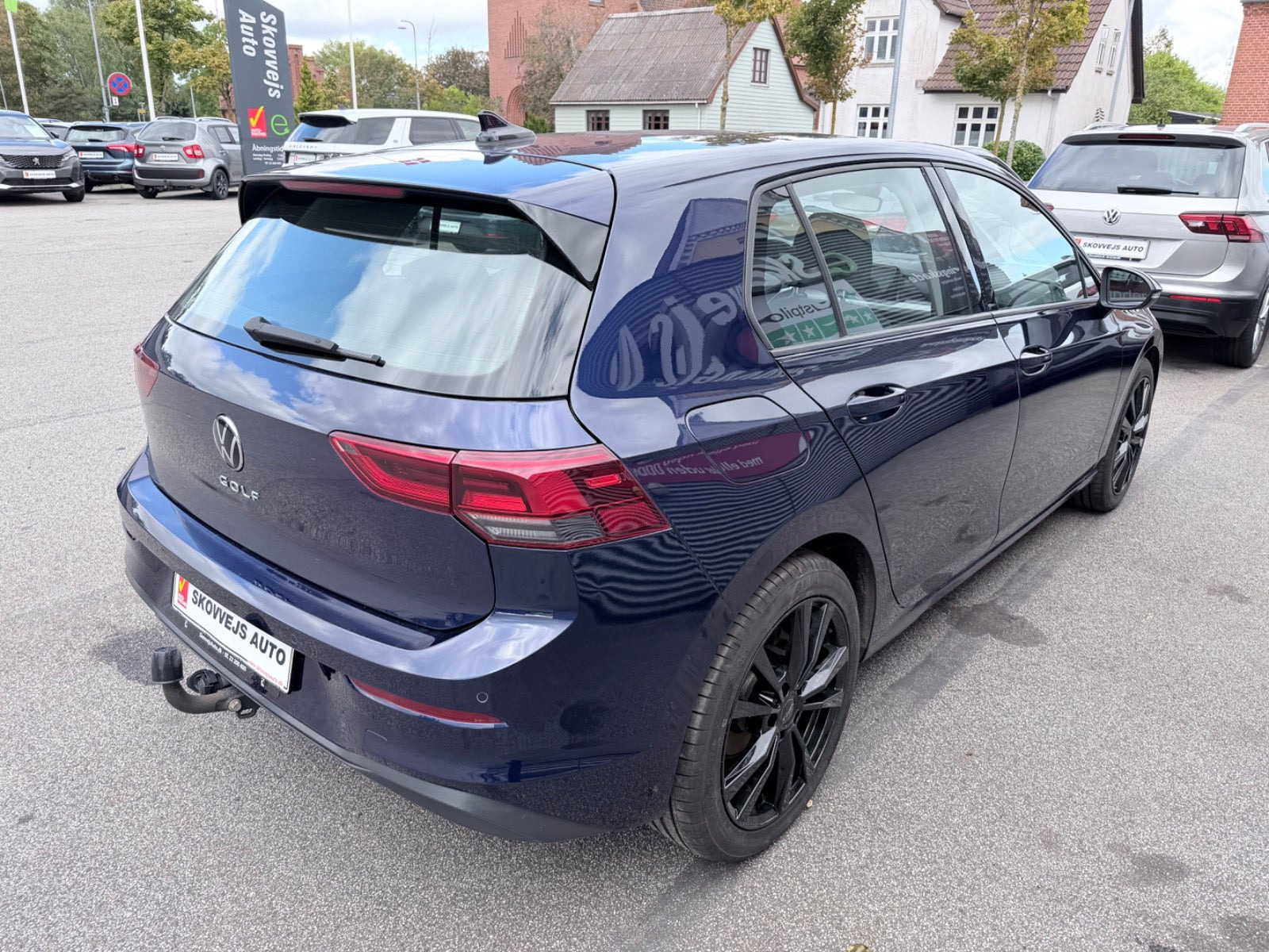 Blå VW Golf VIII fra 2022