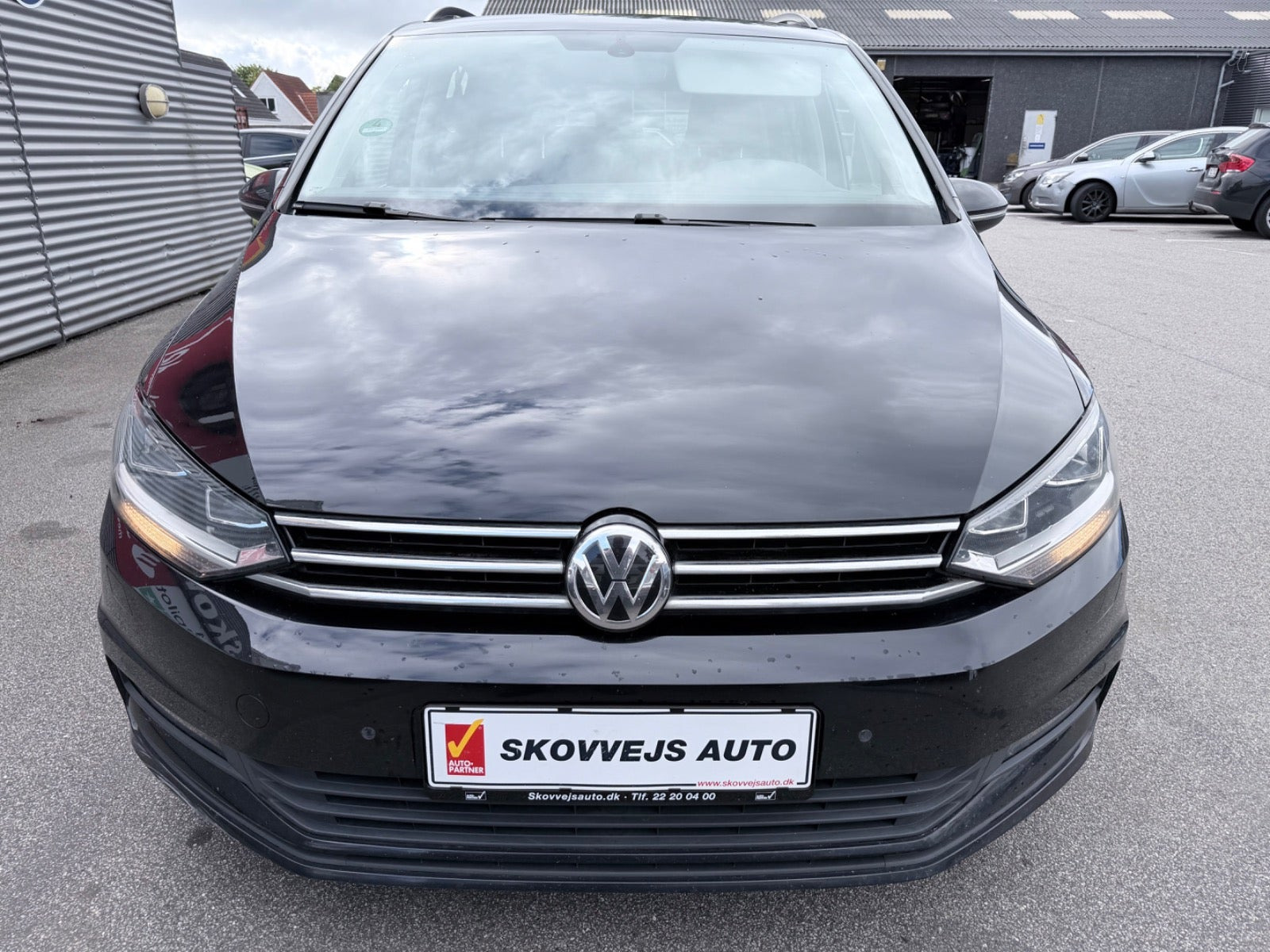 Sort VW Touran fra 2018
