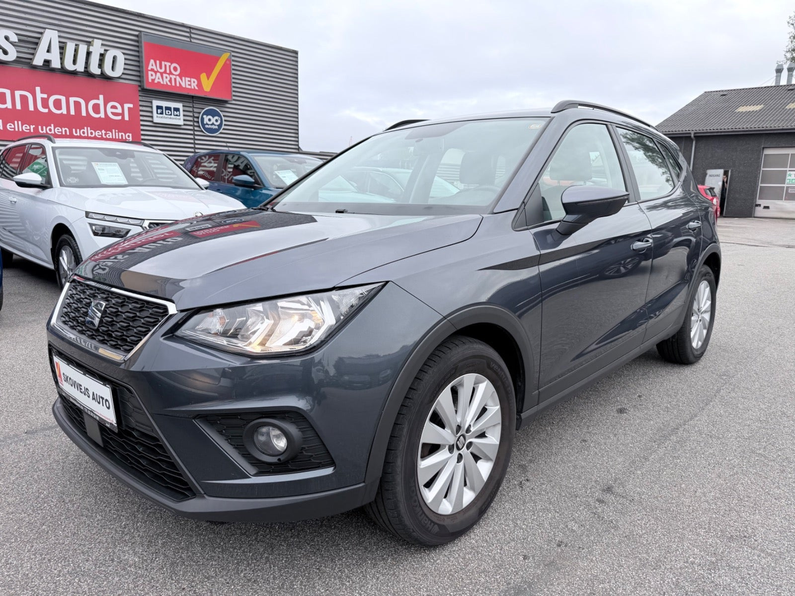 Grå Seat Arona fra 2020