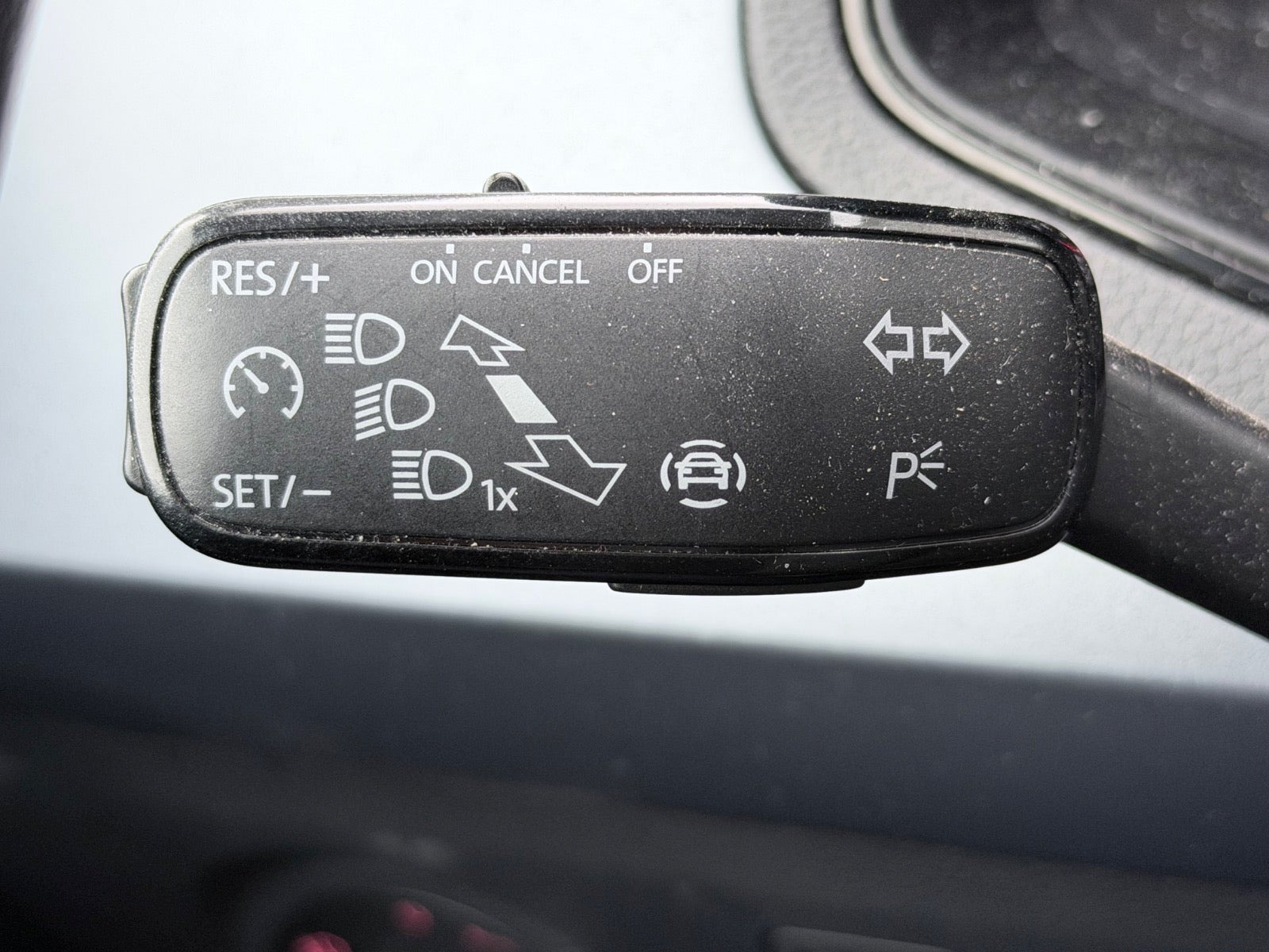 Grå Seat Arona fra 2020