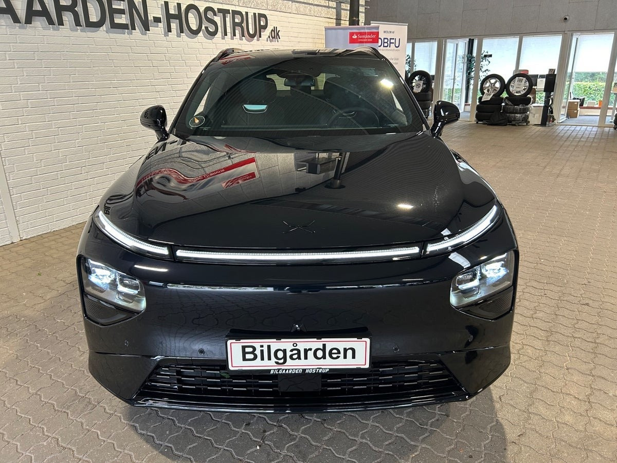 Sort Xpeng G9 fra 2026