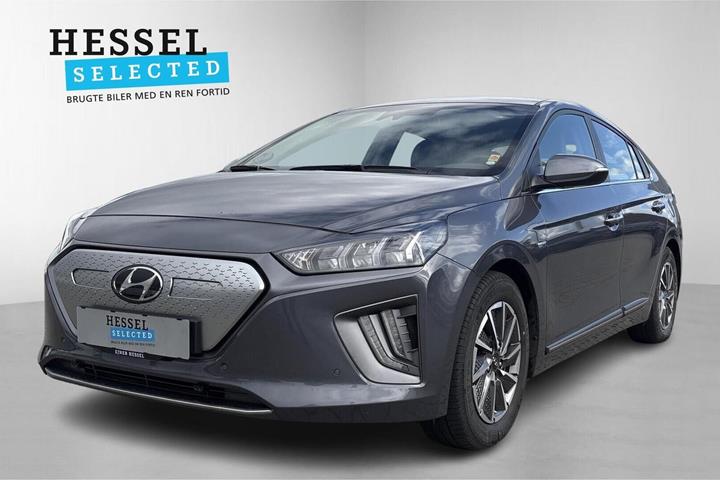 Grå Hyundai Ioniq fra 2021 set udefra