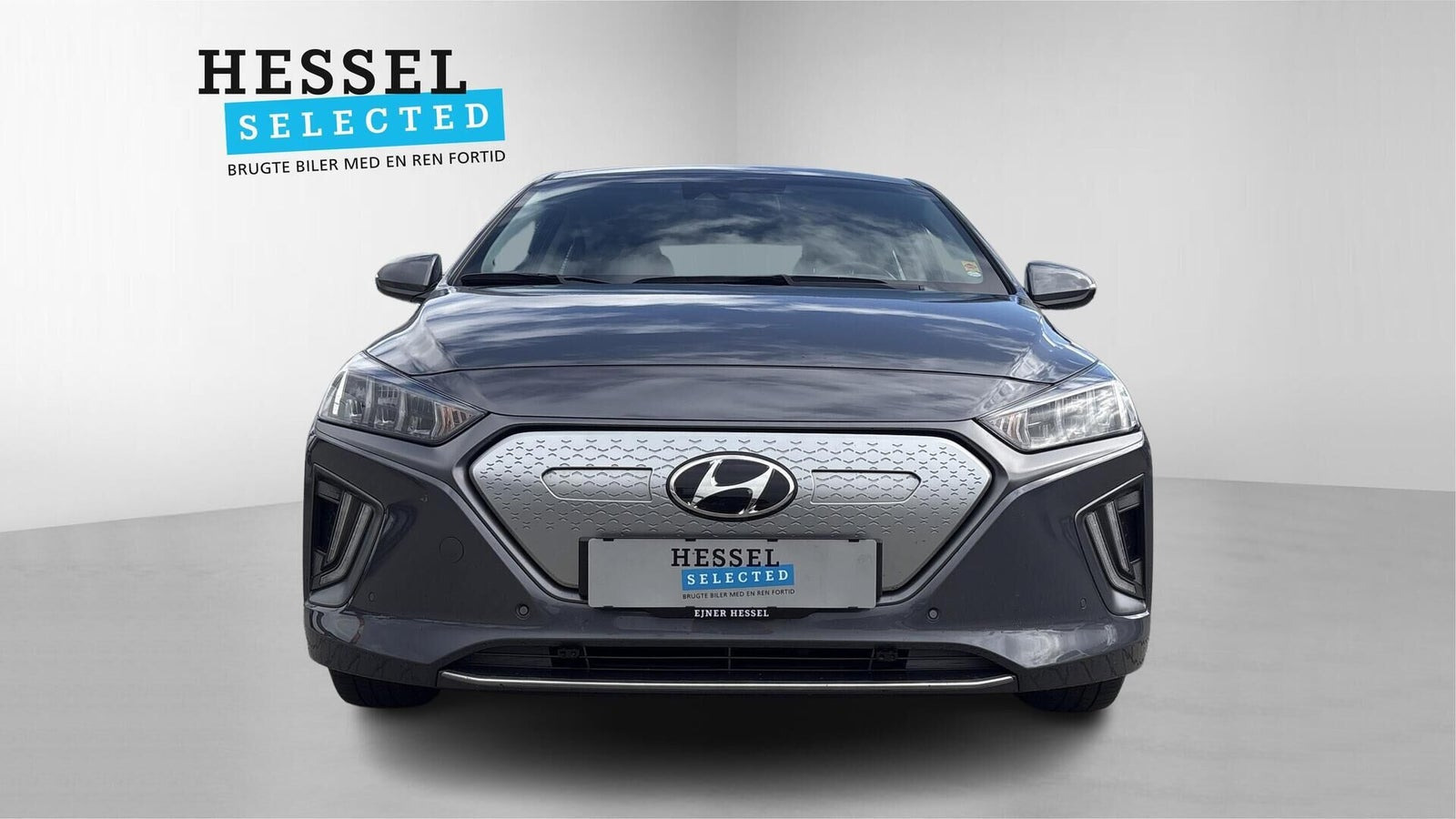 Grå Hyundai Ioniq fra 2021