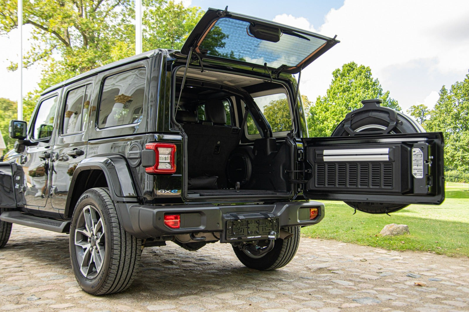 Sort Jeep Wrangler Unlimited fra 2022