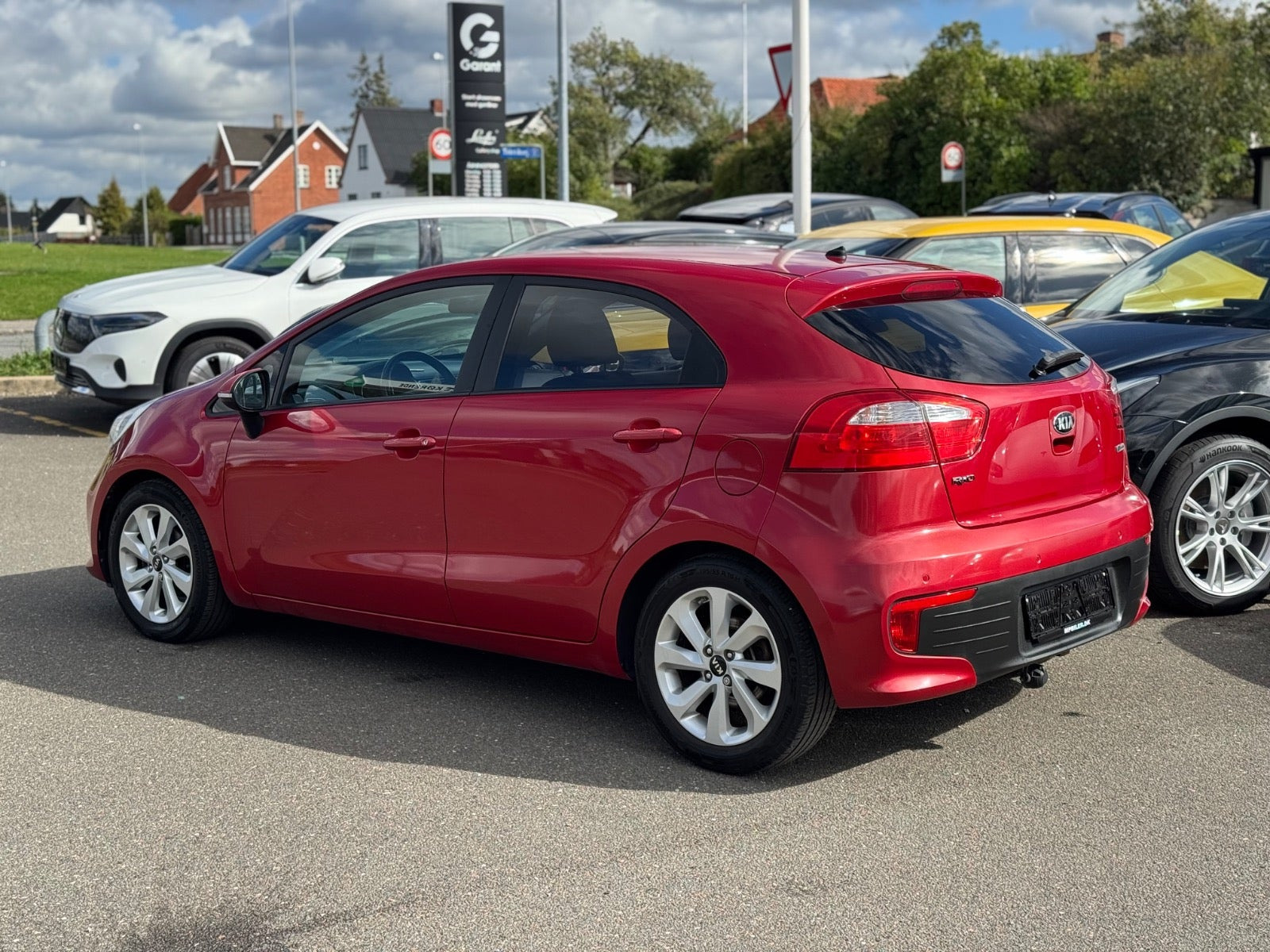 Grå Kia Rio fra 2015