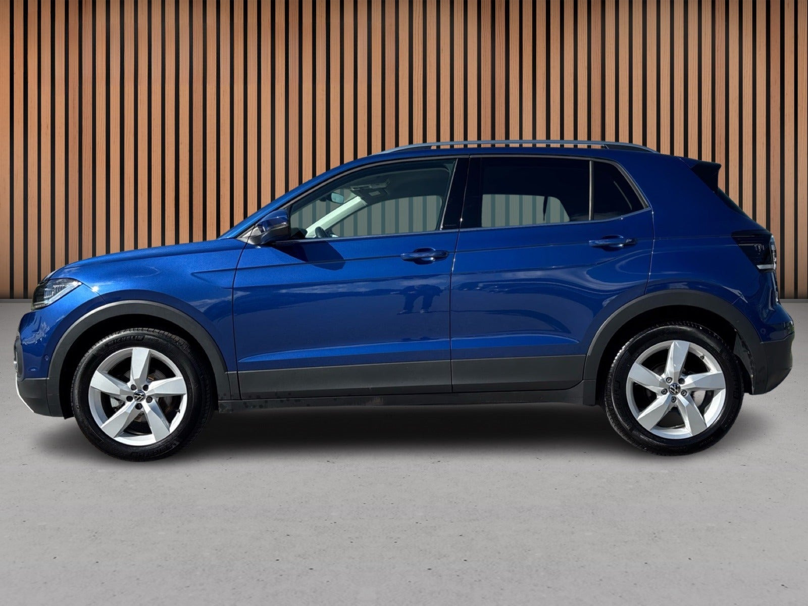 Blå VW T-Cross fra 2021