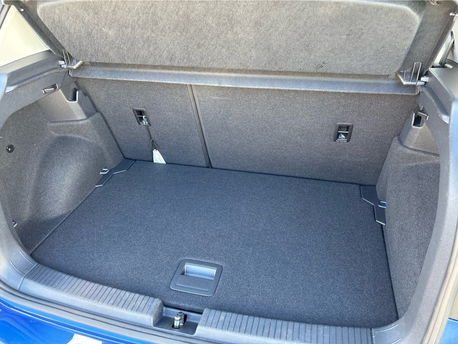 Blå VW T-Cross fra 2021