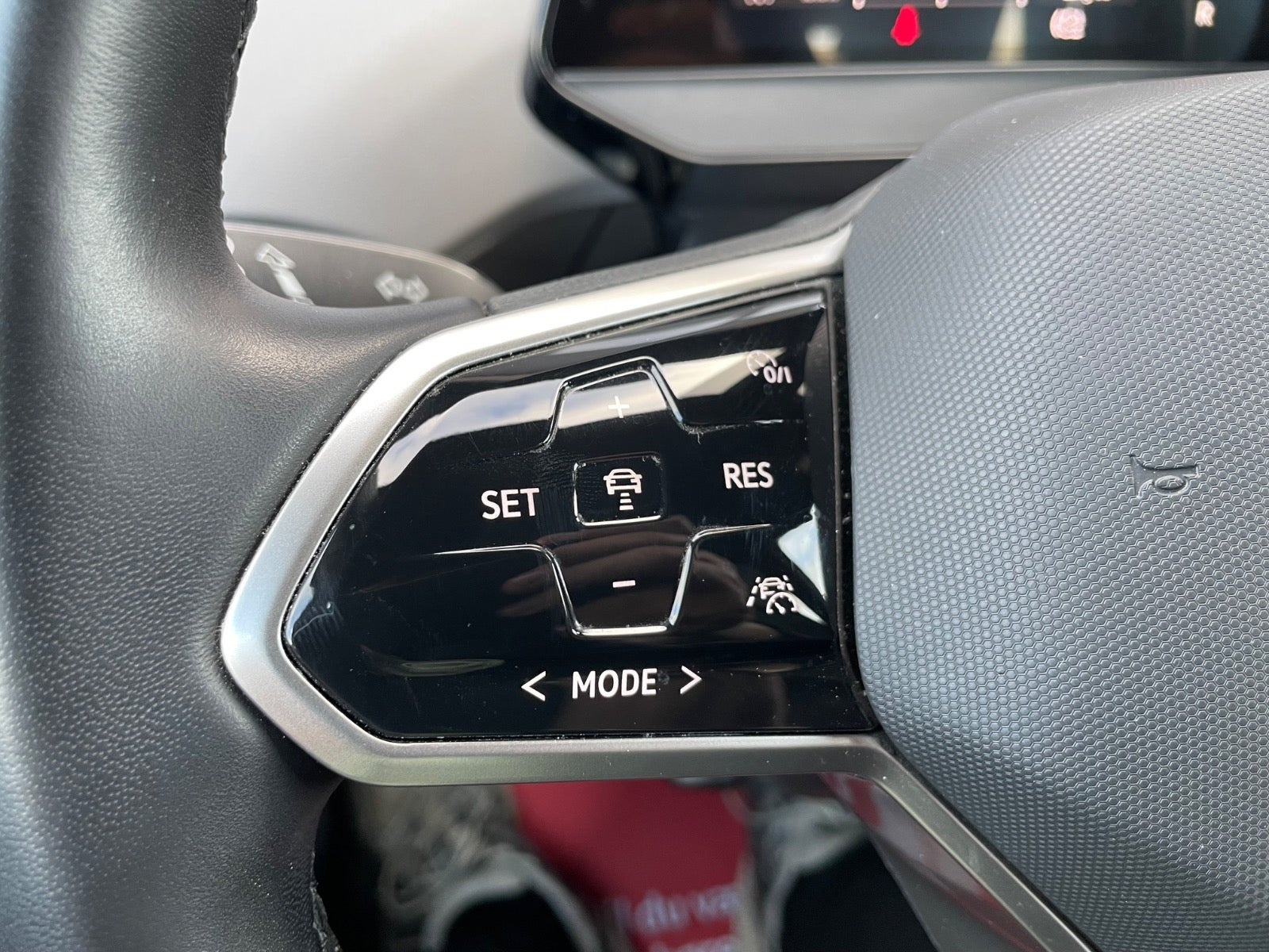 Hvid VW ID.4 fra 2023